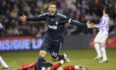 开云体育APP下载-美网险胜联合杯，纳达尔点燃赛场，一场跨越国界的网球盛宴