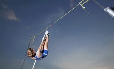 开云平台-银河战舰战术压制几内亚，哈兰德惊艳四座展露新王锋芒