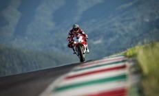 开云平台-布克惊艳四座，爵士一波流带走新疆队