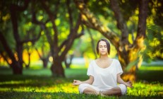 开云足球直播-阿克拉之夜，当加纳的绝杀刺穿几内亚的黄昏，2026世界杯预选赛写就唯一性史诗