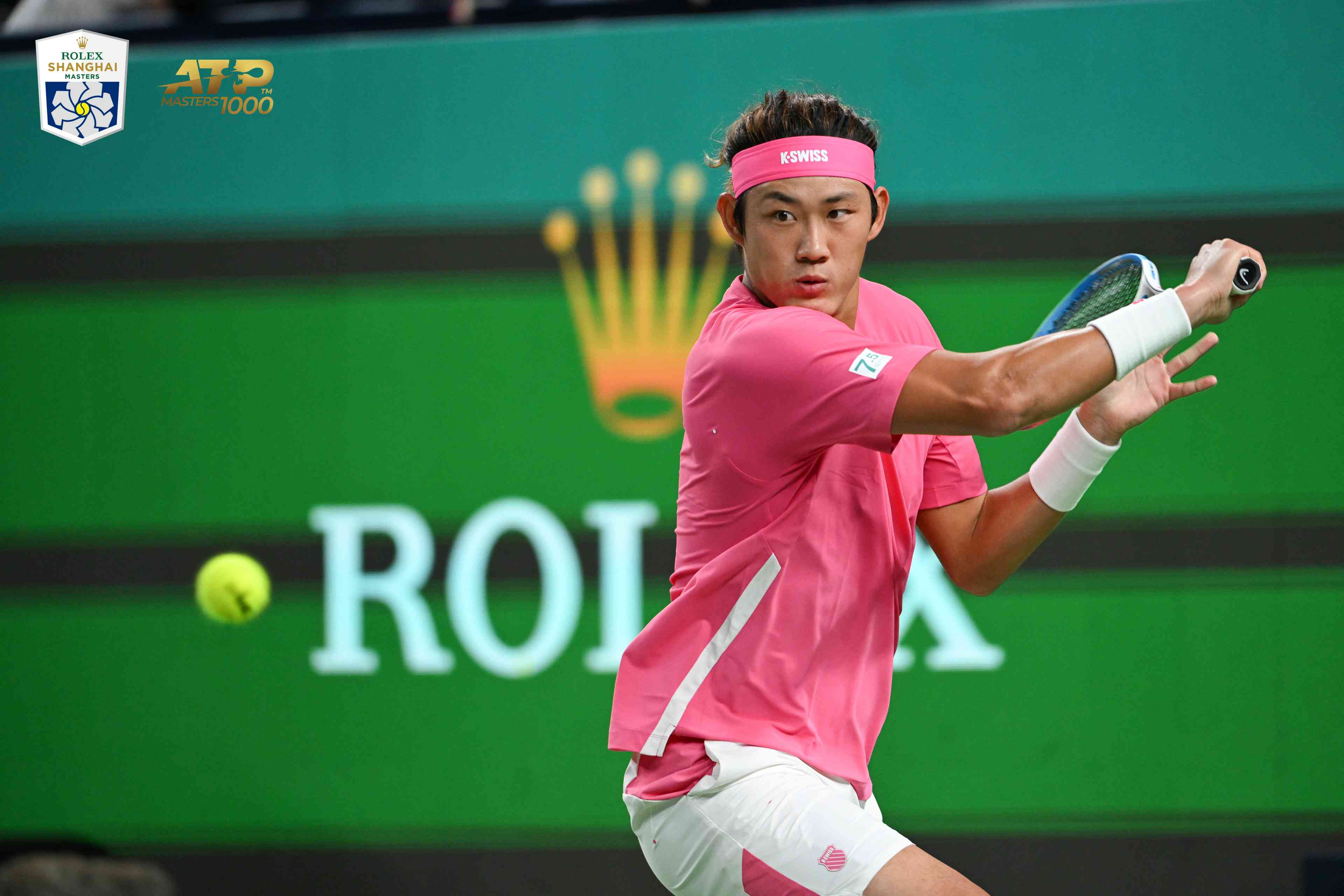 欧洲网球队翻盘意大利网球队，费德勒送出助攻的简单介绍