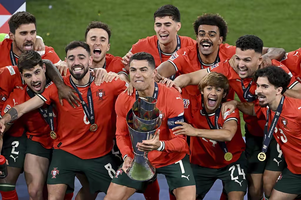 葡萄牙击败卢森堡，备战欧预赛半决赛的简单介绍
