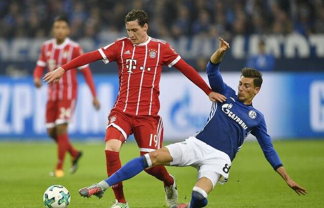 包含沙尔克遭遇困境，德甲强队距离越发遥远的词条