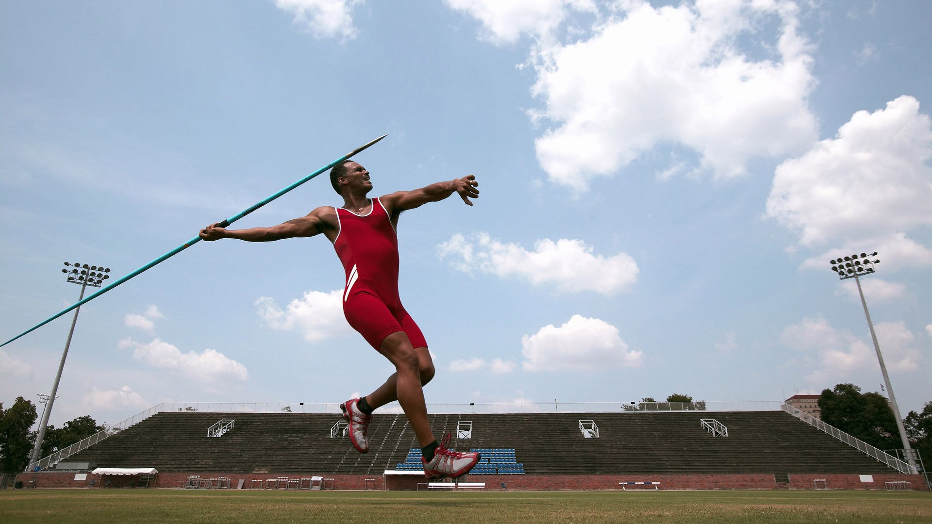 新星崛起，格局重塑，皮亚斯特里惊艳四座，威廉姆斯鏖战红牛车队